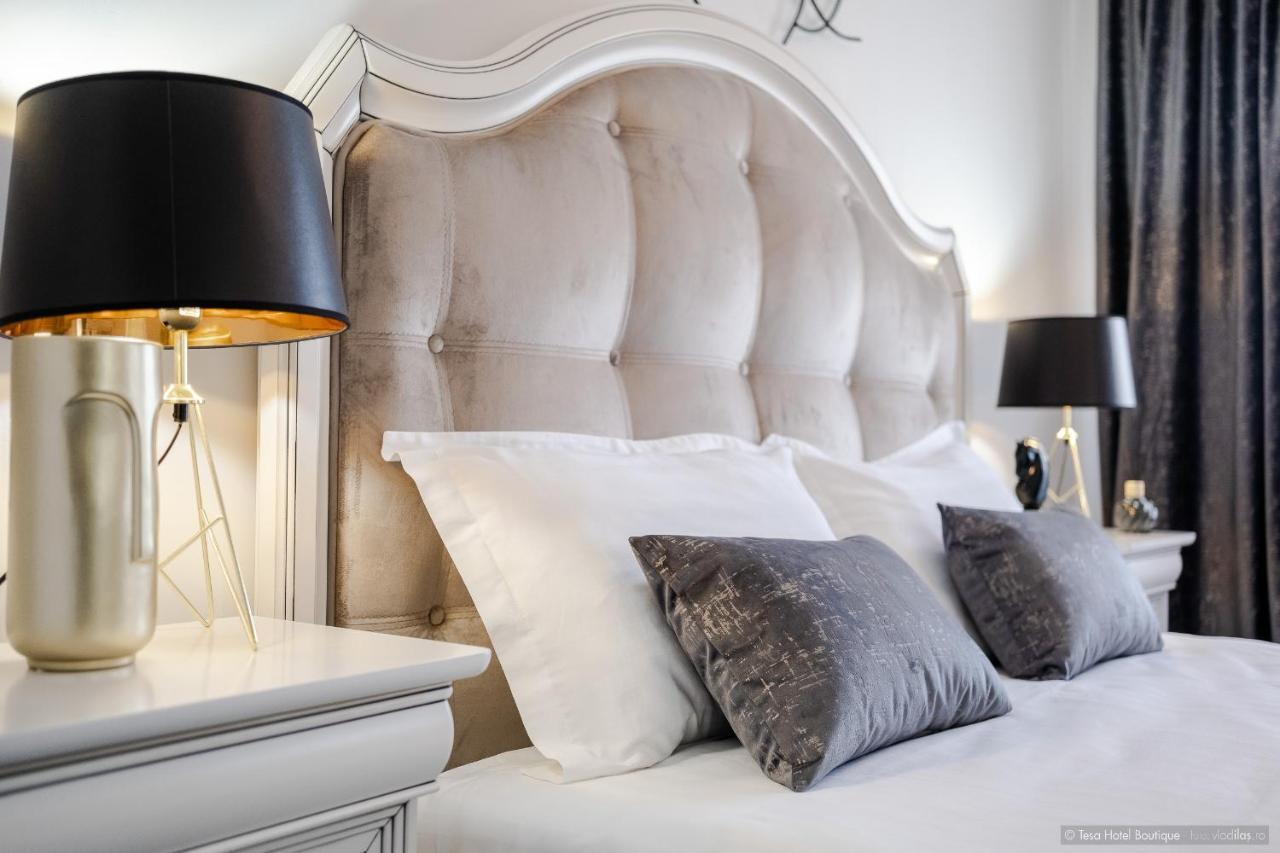 Tesa Boutique Hotel 티르구 네암트 외부 사진