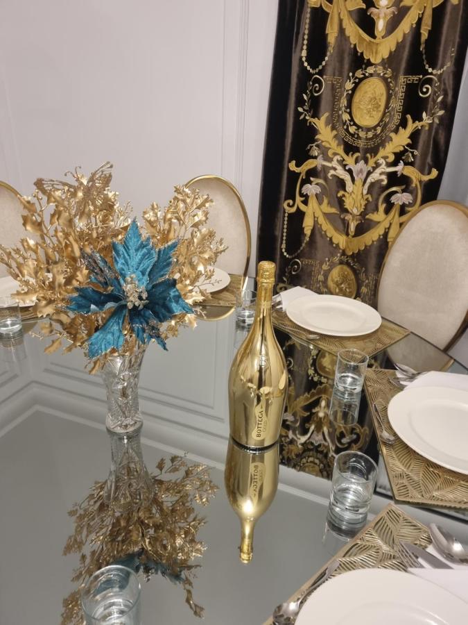 Tesa Boutique Hotel 티르구 네암트 외부 사진